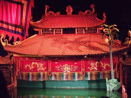 Thang-Long-Wasserpuppentheater